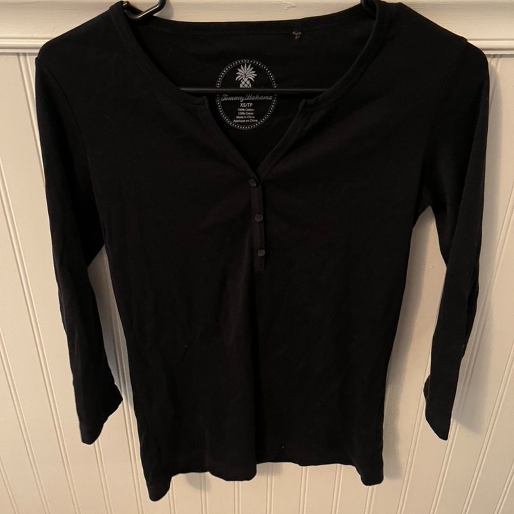 Tommy Bahama T-Shirt